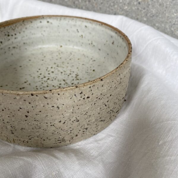 bowl-white on white dotted clay-medium