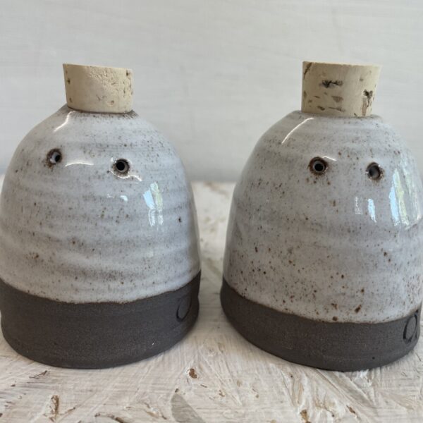 spice dish for cinnamon-white on brown clay